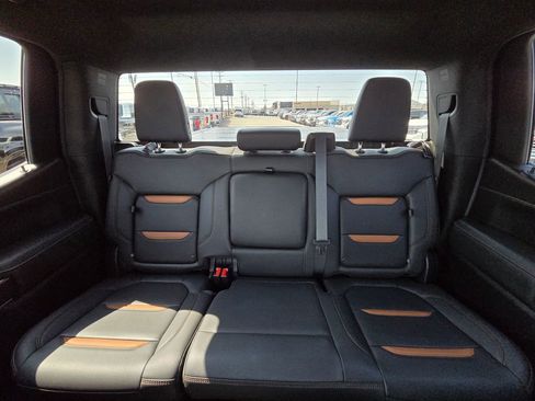 Used 2021 GMC Sierra 1500 AT4 image 28