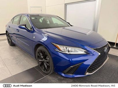 Used 2022 Lexus ES 300h F Sport w/ Accessory Package 2