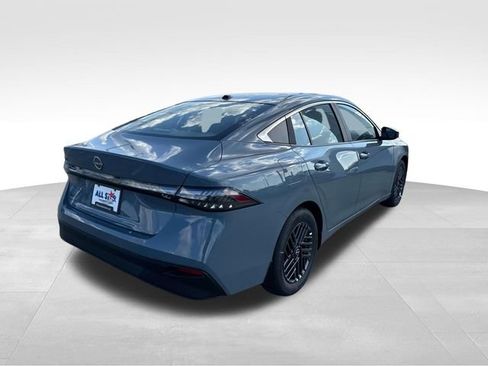 New 2026 Nissan Sentra SV w/ Floor Mat Package FWD image 8