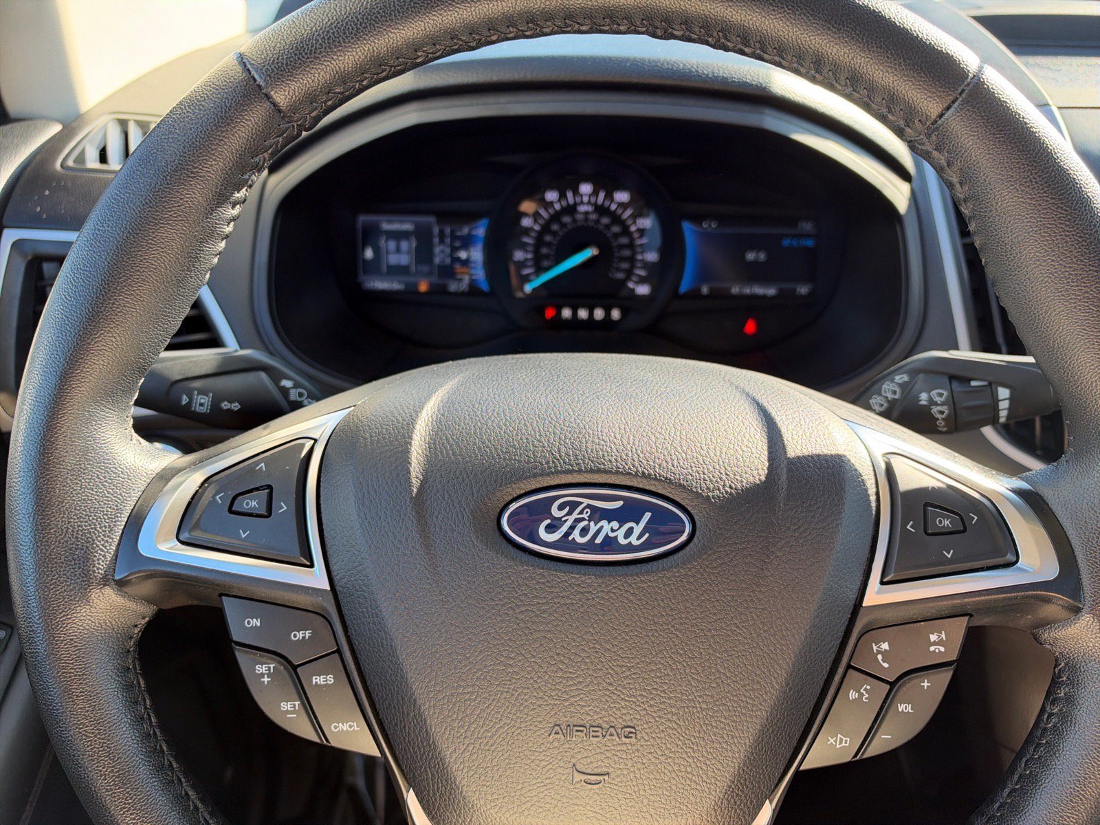 Used 2024 Ford Edge SEL w/ Convenience Package AWD/4WD image 24