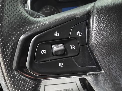 Used 2023 Chevrolet TrailBlazer LT w/ Convenience Package AWD/4WD image 14
