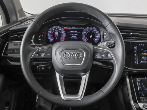 Used 2023 Audi Q7 2.0T Premium Plus w/ Premium Plus Package AWD/4WD image 28