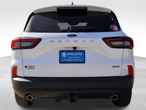 New 2026 Ford Escape ST-Line Select w/ Class II Trailer Tow Package AWD/4WD image 4