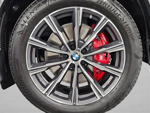 New 2026 BMW X5 xDrive40i AWD/4WD image 16