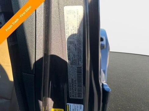 Used 2022 Jeep Wrangler Unlimited Sahara w/ Cold Weather Group image 27