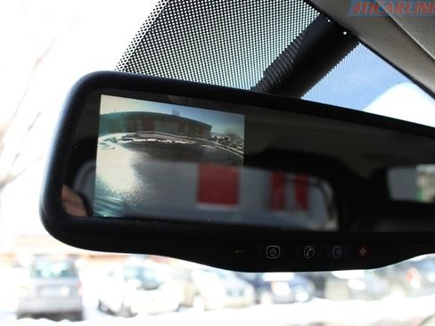 Used 2011 Chevrolet Avalanche LT w/ Luxury Package image 17