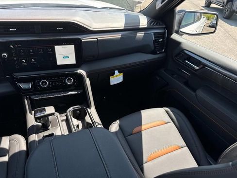 New 2026 GMC Sierra 1500 AT4 image 18