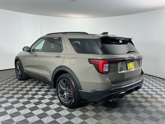 Used 2026 Ford Explorer ST w/ Sun And Sound Package AWD/4WD image 8