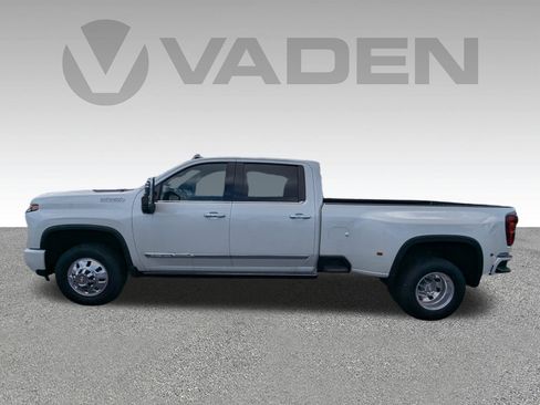 New 2024 Chevrolet Silverado 3500 High Country w/ High Country Premium Package image 30