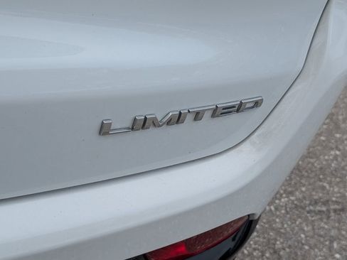 Used 2023 Jeep Compass Limited w/ Elite Group image 18