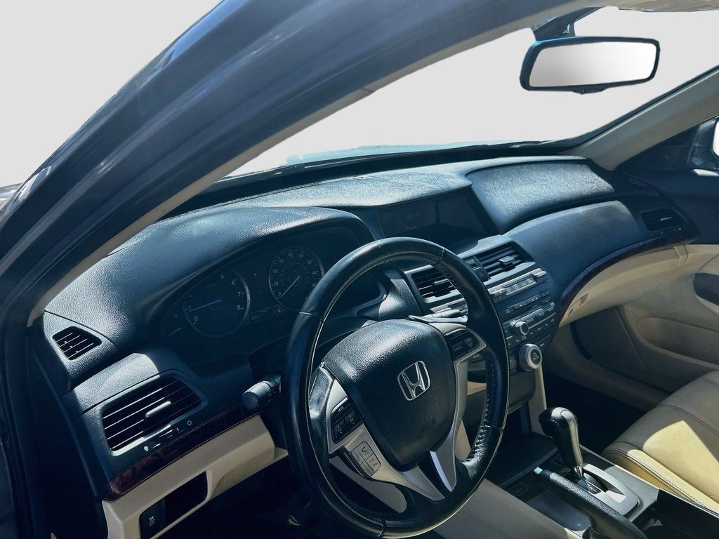 Used 2010 Honda Crosstour EX-L image 9