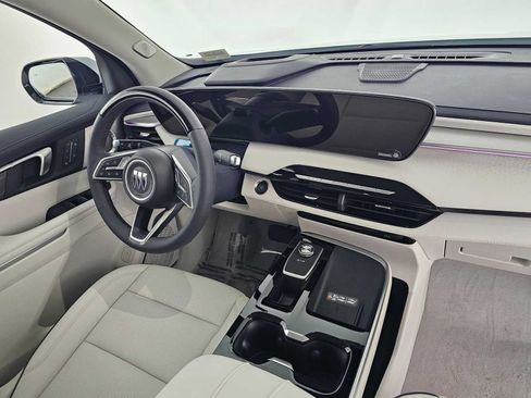 New 2027 Buick Enclave Avenir FWD image 11