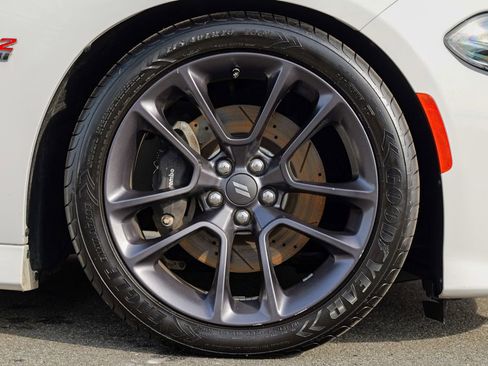 Used 2020 Dodge Charger Scat Pack image 13