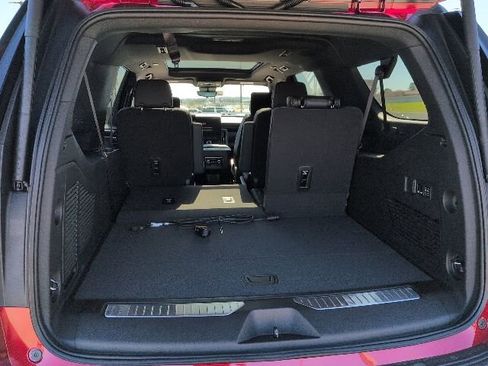 New 2026 GMC Yukon XL AT4 w/ AT4 Premium Plus Package image 8