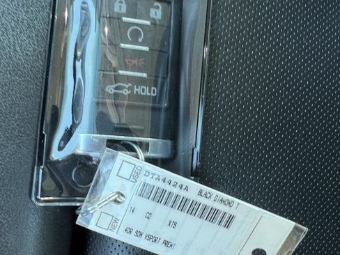 Used 2014 Cadillac XTS Premium image 38