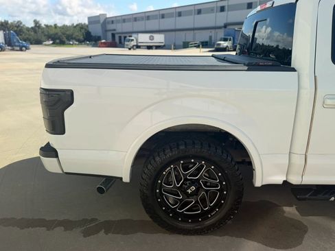 Used 2018 Ford F150 XLT w/ Equipment Group 302A Luxury RWD image 7