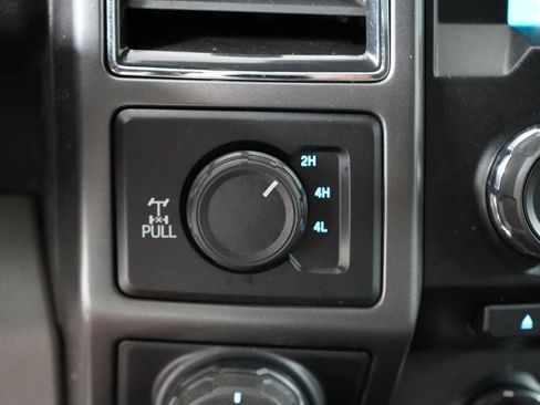 Used 2018 Ford F150 XLT w/ Equipment Group 302A Luxury AWD/4WD image 20
