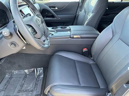New 2025 Lexus LX 700h Overtrail image 20