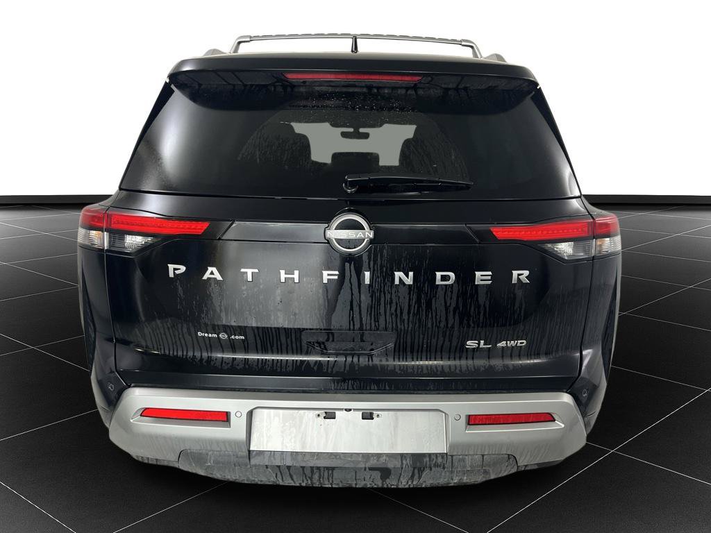 Used 2024 Nissan Pathfinder SL AWD/4WD image 4