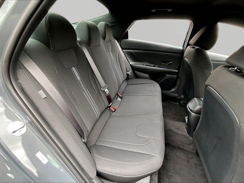 New 2026 Hyundai Elantra Sport FWD image 19