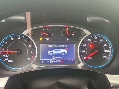 Used 2021 Chevrolet Traverse Premier AWD/4WD image 26