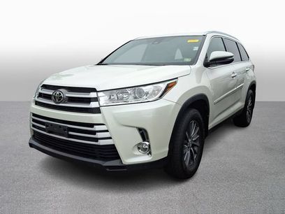 Certified 2019 Toyota Highlander XLE