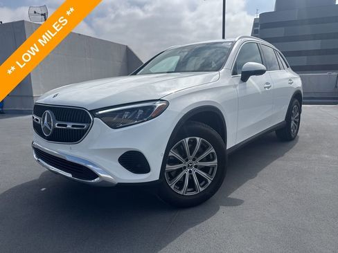Used 2026 Mercedes-Benz GLC 300 image 1