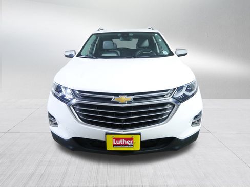 Used 2019 Chevrolet Equinox Premier image 2