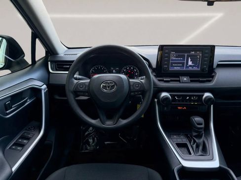 Used 2019 Toyota RAV4 LE w/ Carpet Mat Package image 14