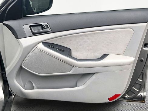 Used 2013 Kia Optima LX image 26