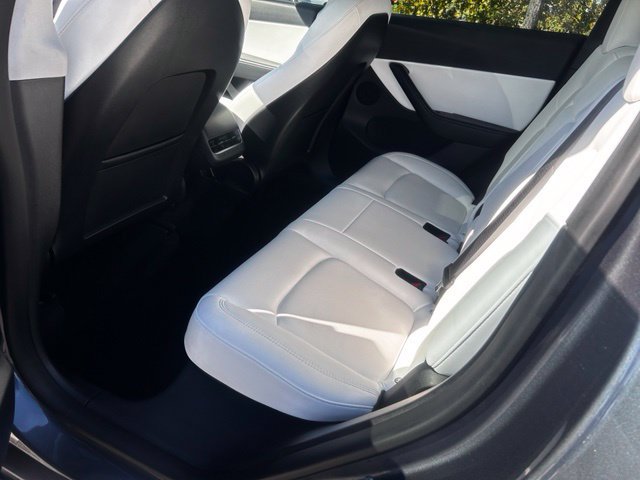 Used 2022 Tesla Model Y Long Range AWD/4WD image 14