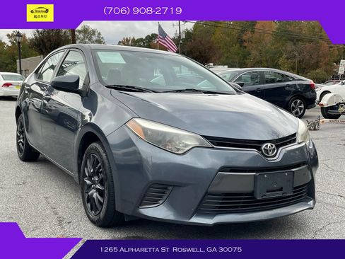 Used 2016 Toyota Corolla LE image 1