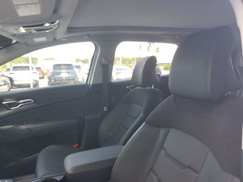 Certified 2026 Kia Sportage SX FWD image 17