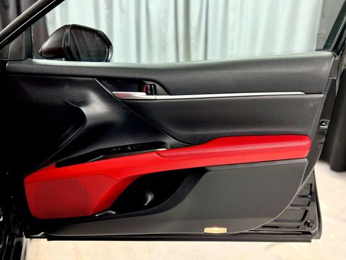 Used 2023 Toyota Camry XSE image 37