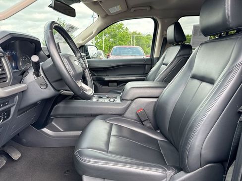 Used 2024 Ford Expedition Max XLT AWD/4WD image 20