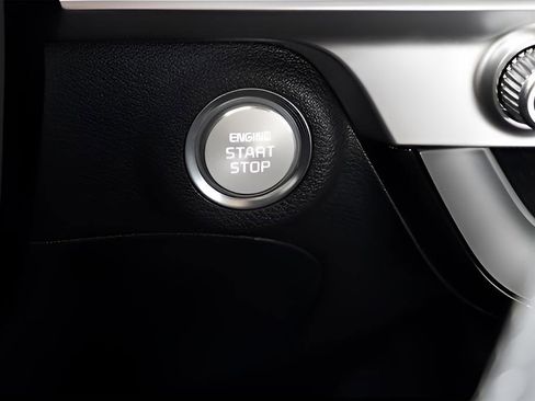 Used 2024 Kia Telluride LX image 22