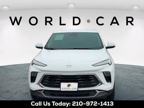 Used 2025 Buick Encore GX Preferred FWD image 8