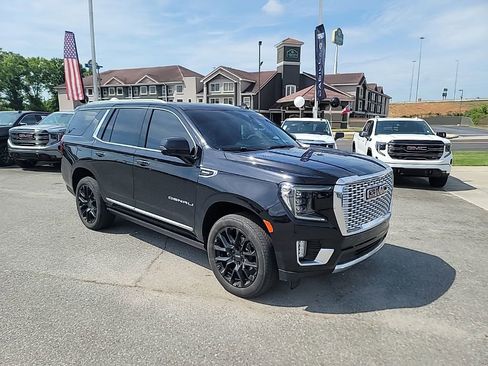 Used 2023 GMC Yukon Denali w/ Max Trailering Package AWD/4WD image 1