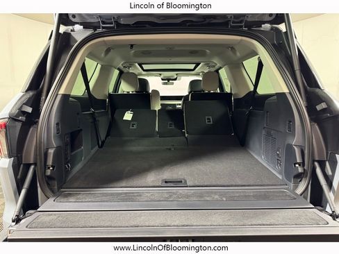 New 2025 Lincoln Navigator L Reserve image 62