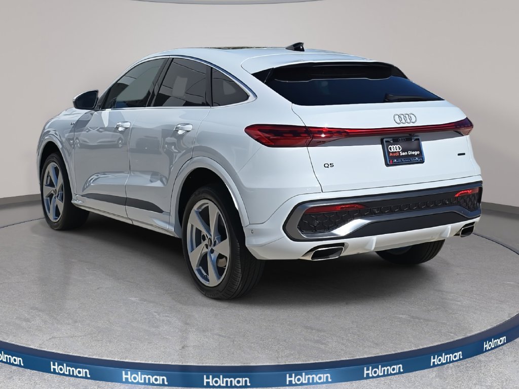 Used 2025 Audi Q5 Premium Plus w/ Premium Plus AWD/4WD image 5