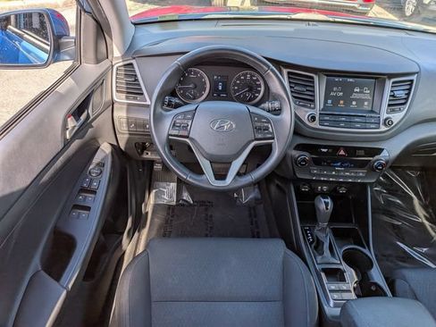 Used 2018 Hyundai Tucson Value FWD image 17