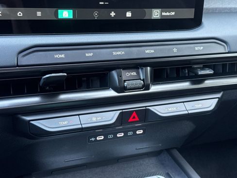 New 2027 Kia Telluride SX X-Line AWD/4WD image 21