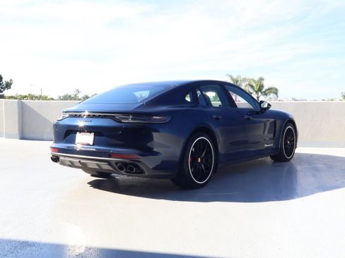 Certified 2021 Porsche Panamera 4 image 9