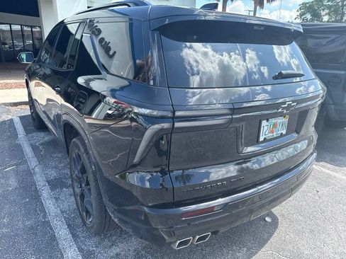 Used 2024 Chevrolet Traverse RS w/ LPO, Floor Liner Package AWD/4WD image 40
