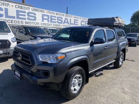 Used 2021 Toyota Tacoma SR AWD/4WD image 3
