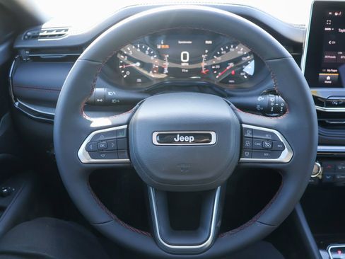 New 2026 Jeep Compass Trailhawk image 28