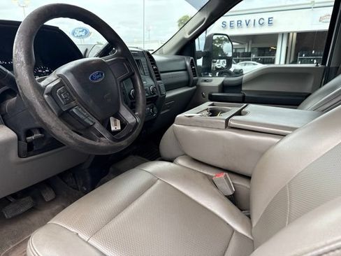 Used 2018 Ford F350 XL w/ Power Equipment Group AWD/4WD image 8