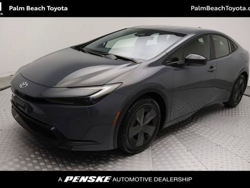 Certified 2024 Toyota Prius LE FWD image 1