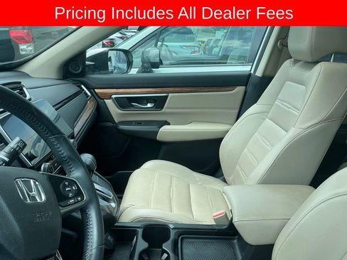 Used 2017 Honda CR-V Touring image 8