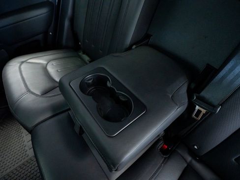 Used 2023 Land Rover Defender 110 X image 55